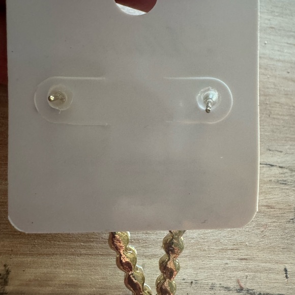 Minnie Cross Earrings NWT - Picture 2 of 3